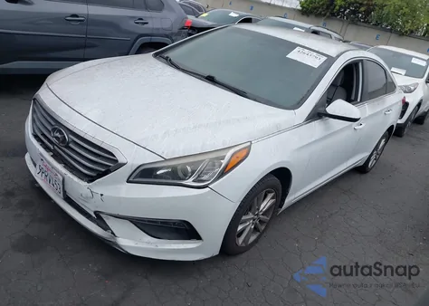 2015 Hyundai Sonata Se z USA, uszkodzony, nr VIN 5NPE24AF9FH002142